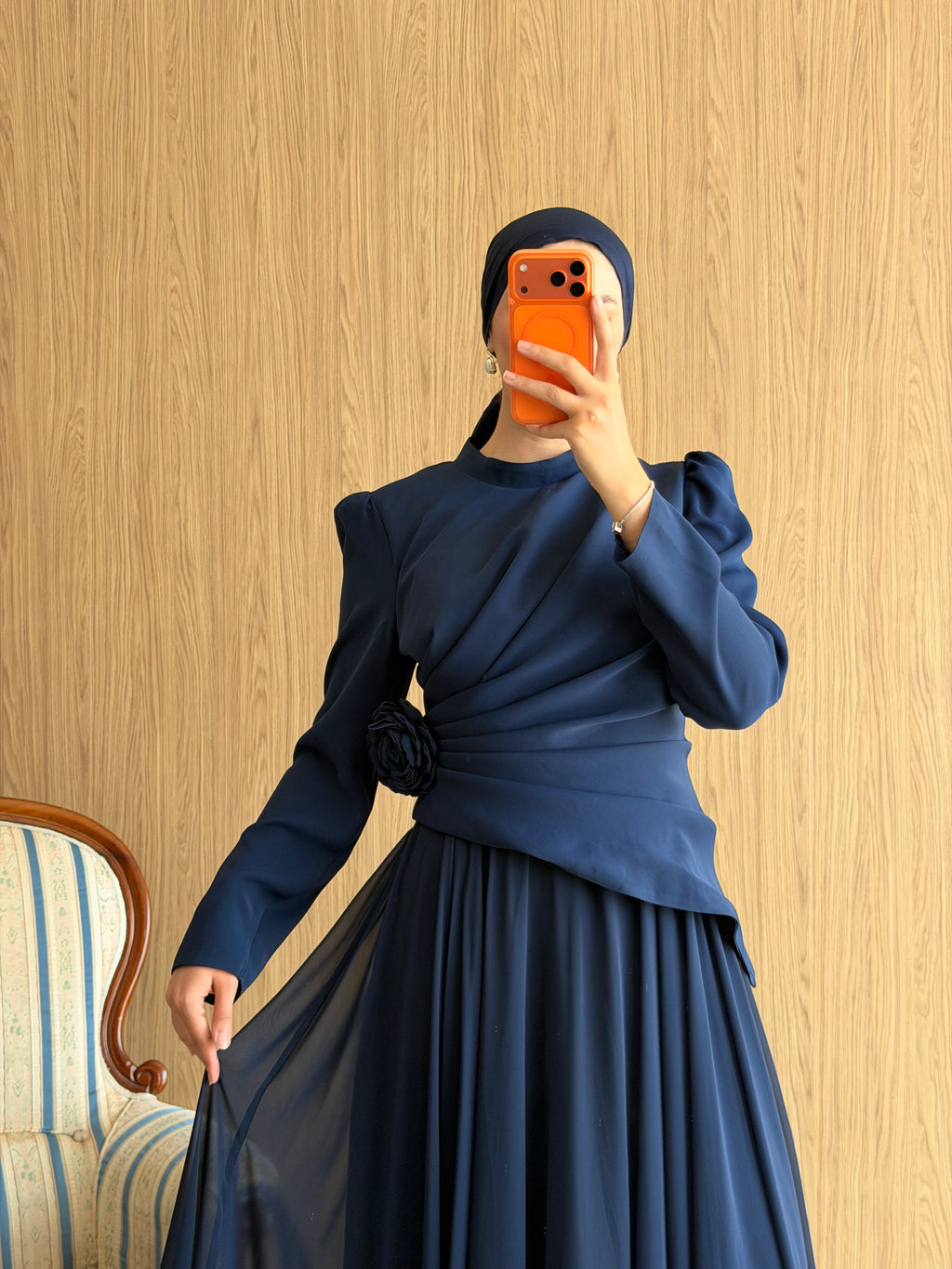 Asel Abiye-Lacivert