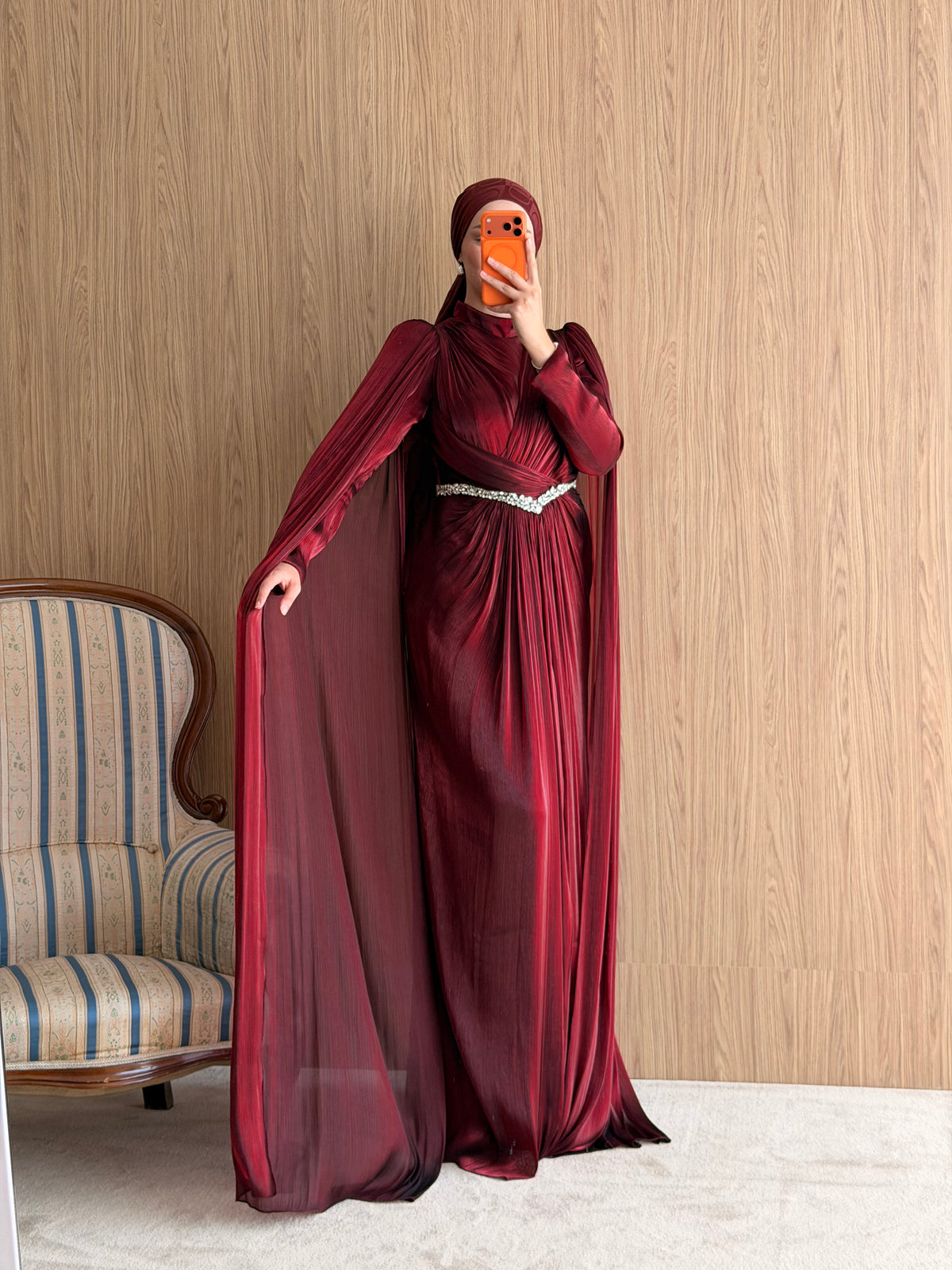 Lavinia Pelerinli Abiye-Bordo