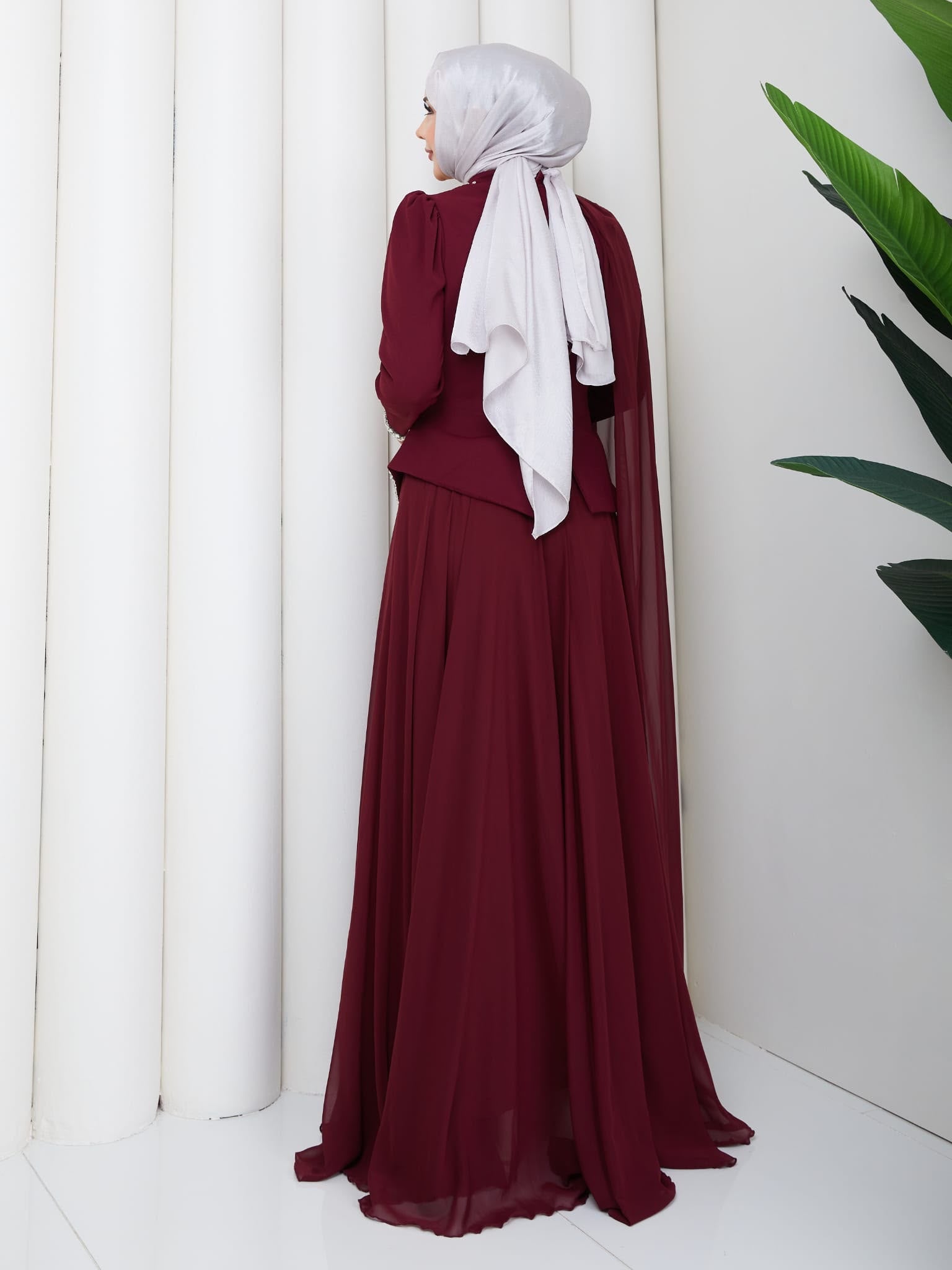 Taş Detaylı Şifon Pelerinli Abiye-BORDO