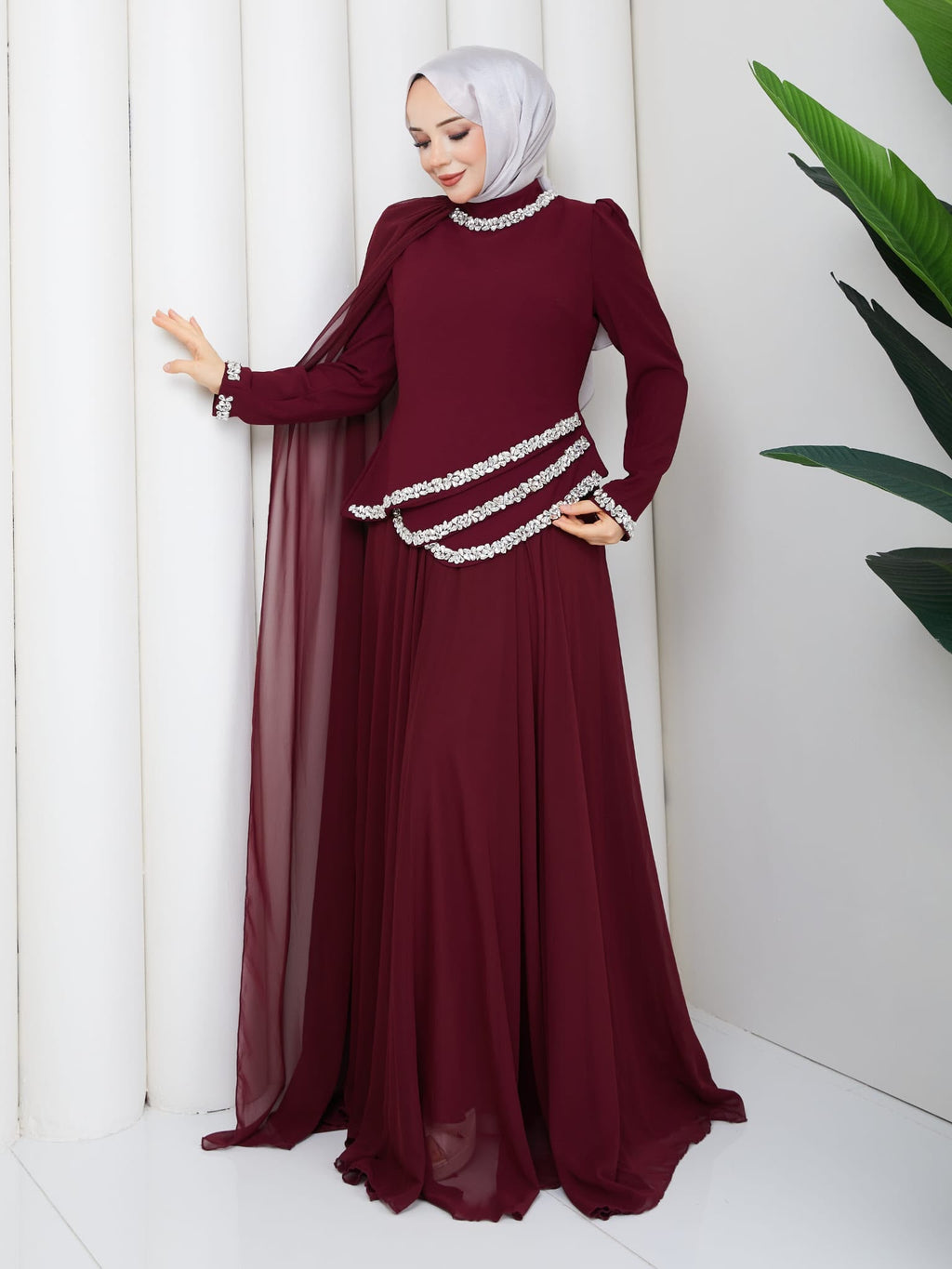 Taş Detaylı Şifon Pelerinli Abiye-BORDO