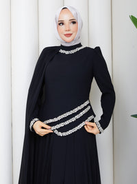 Taş Detaylı Şifon Pelerinli Abiye-SİYAH