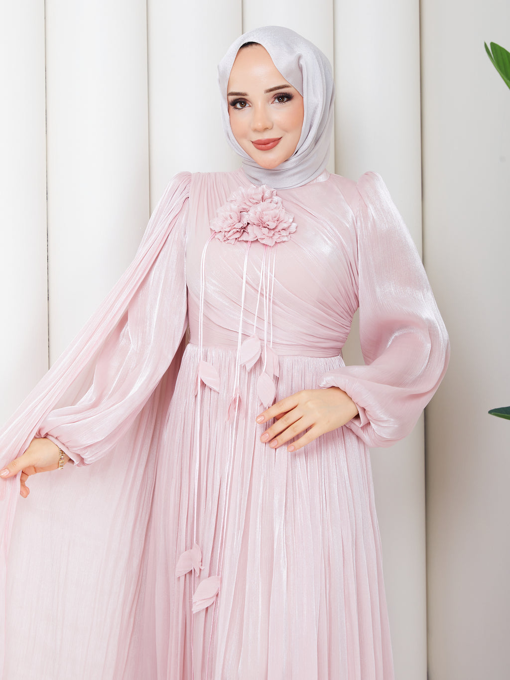 Lilya Çiçek Aksesuarlı Cancan Abiye