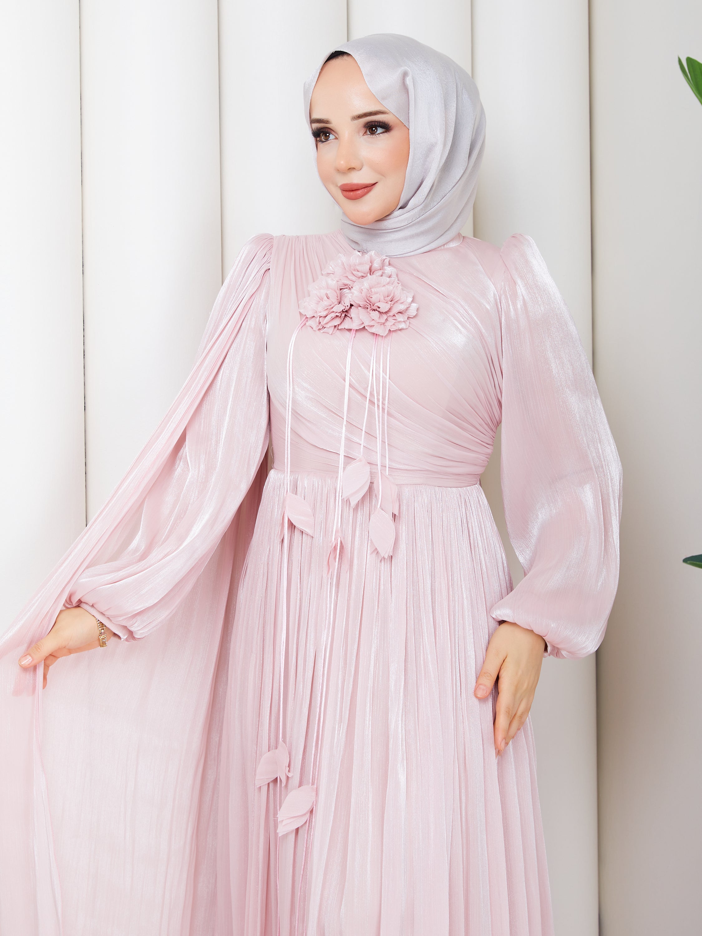 Lilya Çiçek Aksesuarlı Cancan Abiye