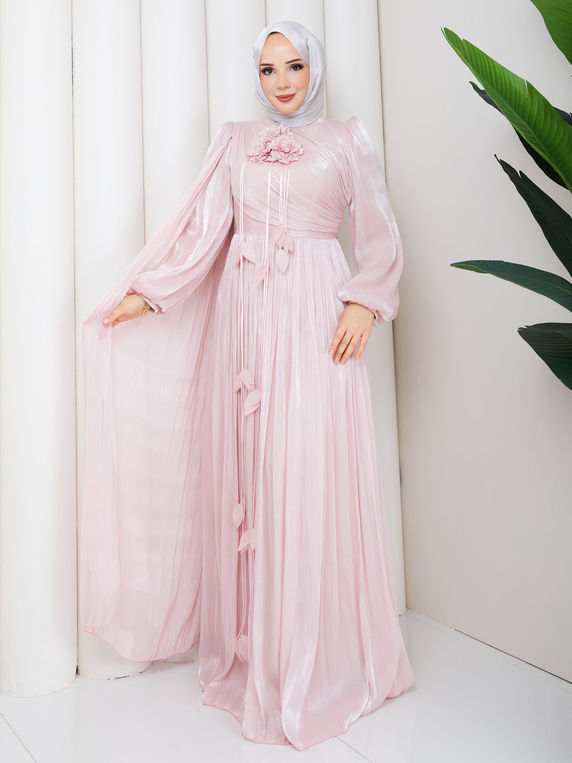 Lilya Çiçek Aksesuarlı Cancan Abiye