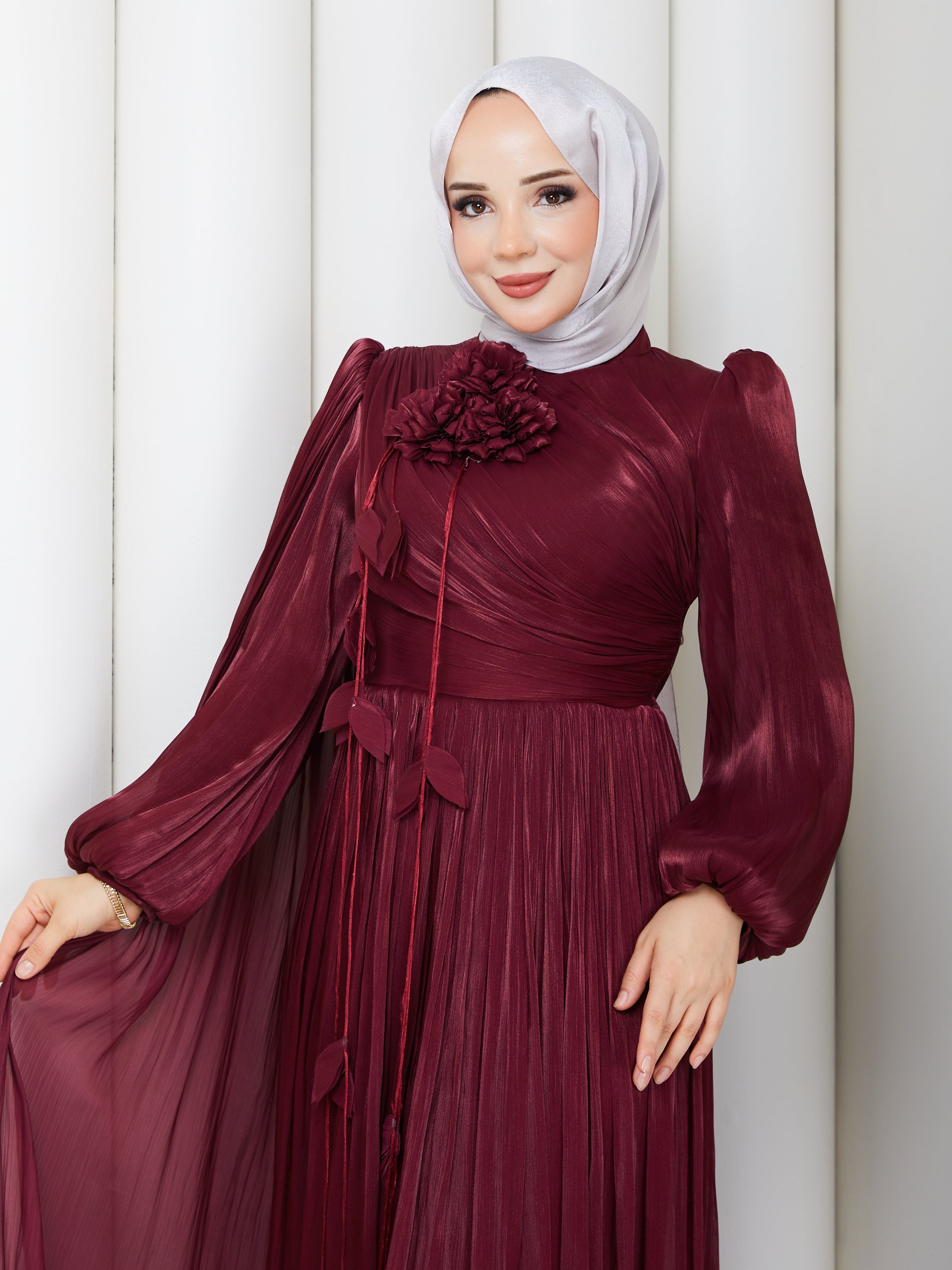 Lilya Çiçek Aksesuarlı Cancan Abiye